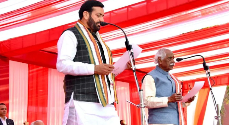 nayab Saini and bandaru dattatreya